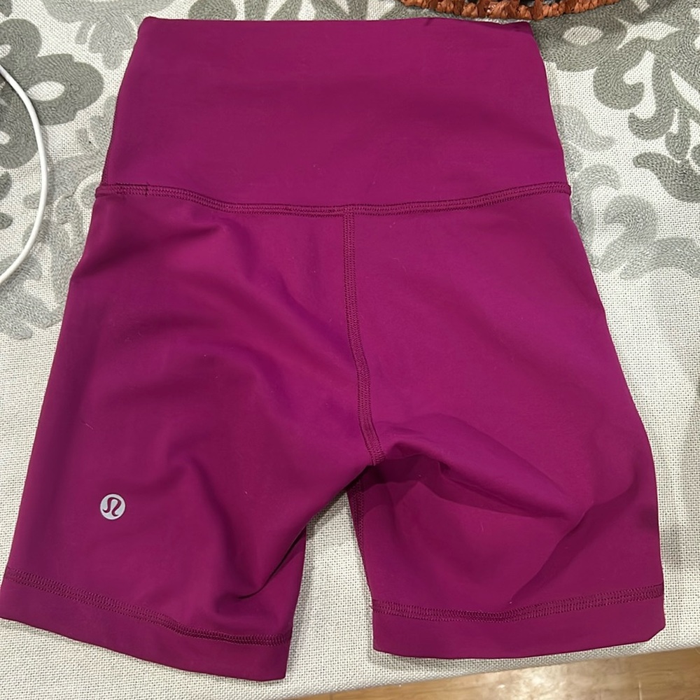 Lululemon Wonder Train High-rise shorts